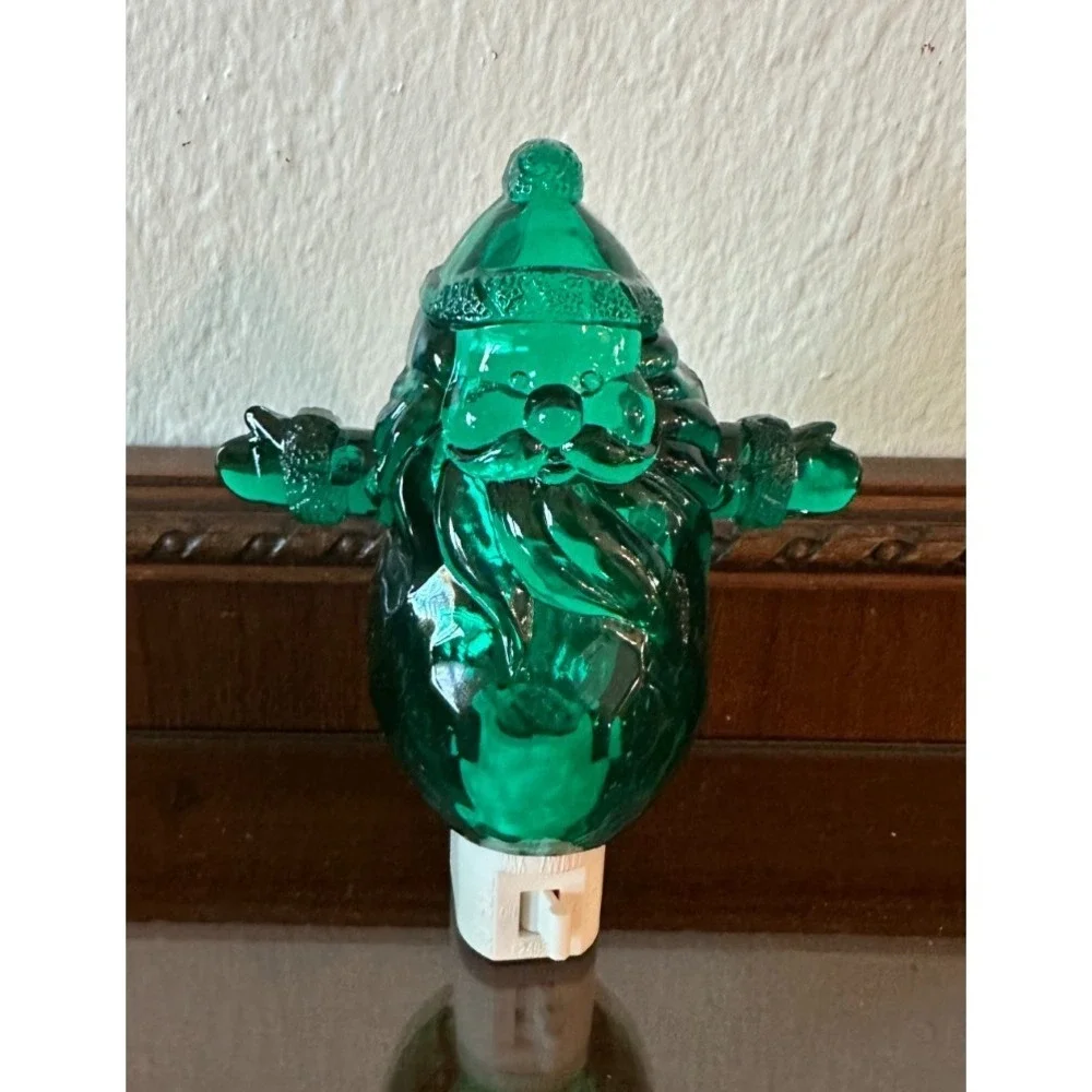 Vintage Green Plastic Santa Claus Christmas Night Light Swivel Plug‎